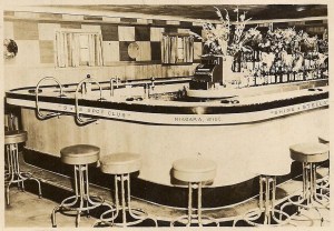 Bennett's Road House -Niagara, Wisc.